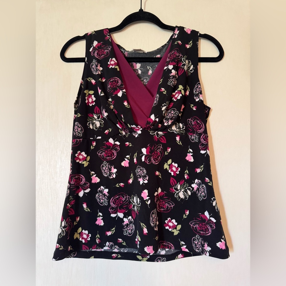 5/$20 Y2K floral blouse sleeveless